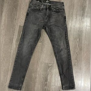 Hollister Co. epic flex skinny jeans!